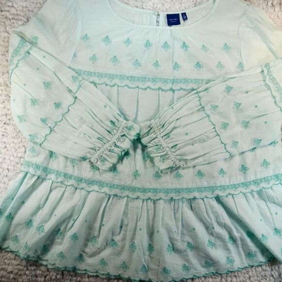 KAARI BLUE Embroidered Tiered Ruffle Trim Peasant Blouse Women's L. 100% Cotton. - Picture 7 of 12